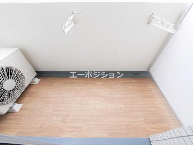 バルコニー　レジュールアッシュ難波MINAMI-II