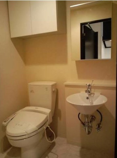 洗面設備　家具家電付きセットアップ賃貸。