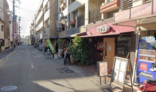 飲食店　くびれや（飲食店）まで847m