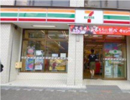 コンビニ　セブンイレブン文京本郷3丁目店（コンビニ）まで144m