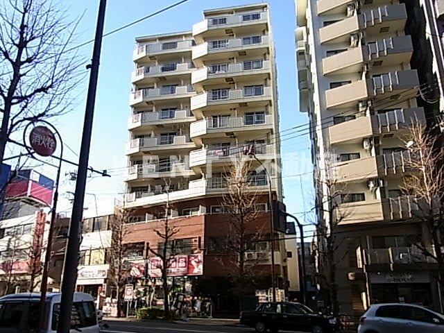 建物外観　外観は落ち着いています