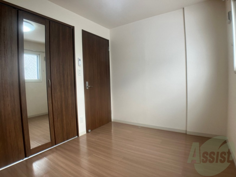 その他部屋・スペース　寝室です。部屋をどう使うかはあなた次第です！