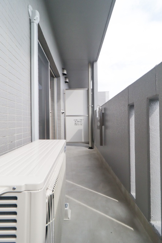 バルコニー　図面と現状に相違がある場合には現状を優先