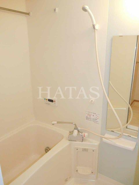 バス・シャワールーム　同物件別部屋です