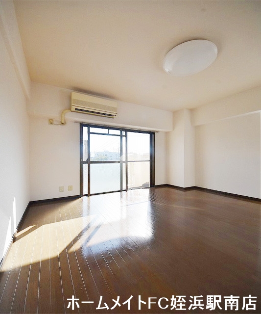 その他　★エアコン付きで一年中快適に過ごせます★参考写真