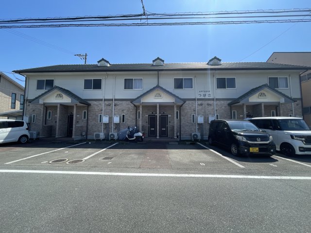 建物外観　完成写真