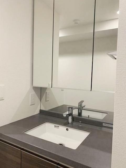洗面設備　同仕様写真
