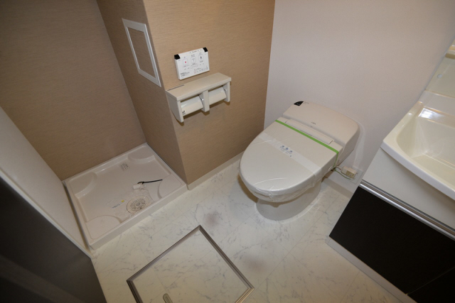 トイレ　ゆったりとした空間のトイレです