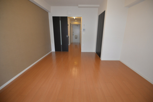 居室・リビング　写真は同マンションの別のお部屋のものです