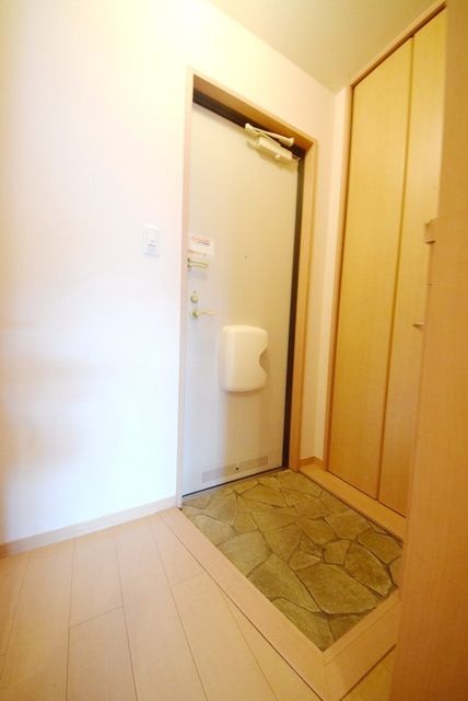 玄関　玄関収納あります♪