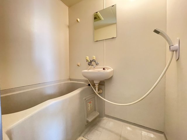 バス・シャワールーム　※参考写真