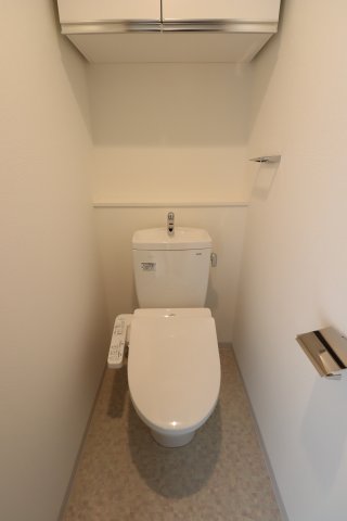 トイレ　清潔感のあるトイレです