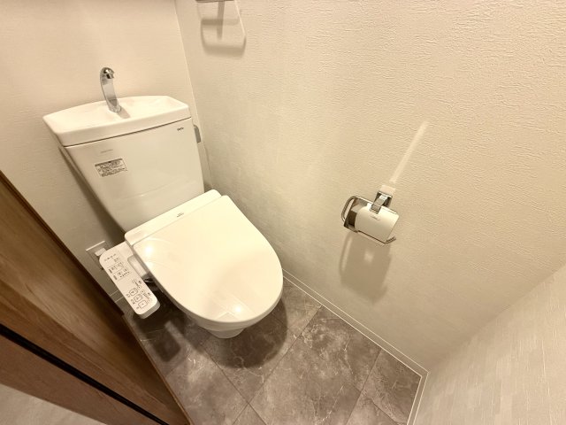 トイレ　温水洗浄便座あり！