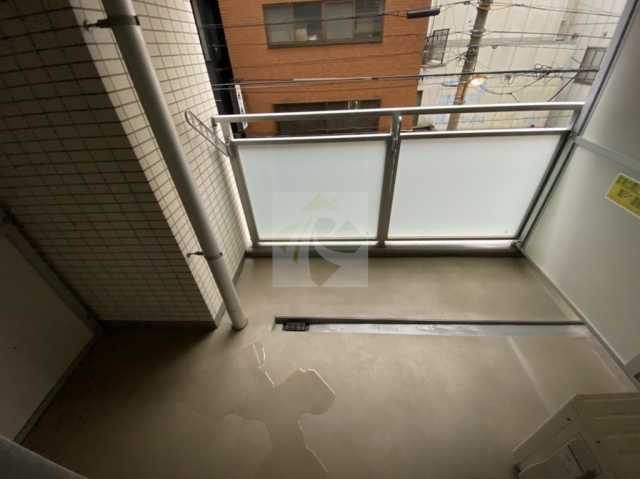 バルコニー　コンフォリア東池袋WEST