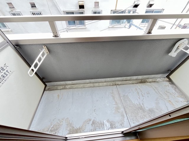 バルコニー　落ち着いた時間を過ごせるバルコニーです