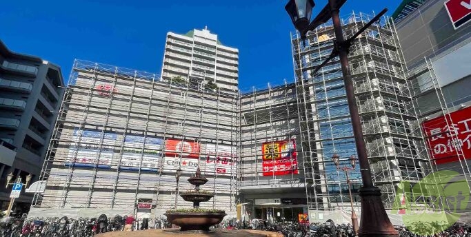 ショッピングセンター　アミング潮江（ショッピングセンター）まで444m