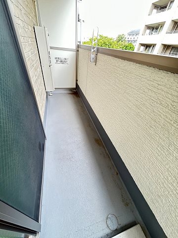 バルコニー　落ち着いた時間を過ごせるバルコニーです