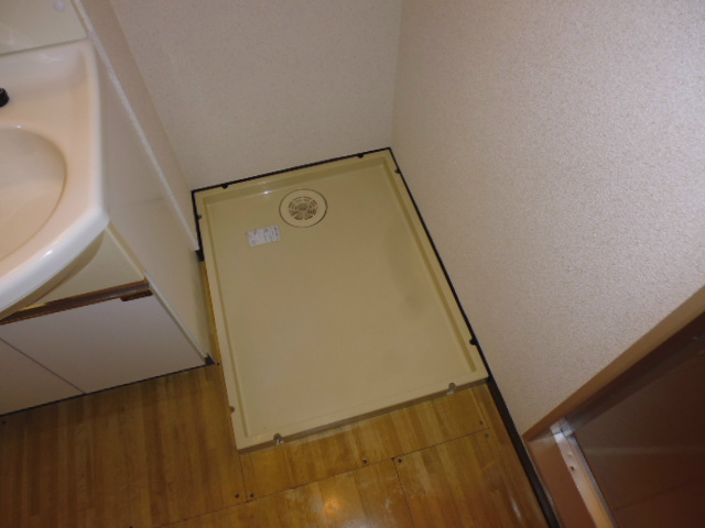その他設備　室内洗濯機置場です。
