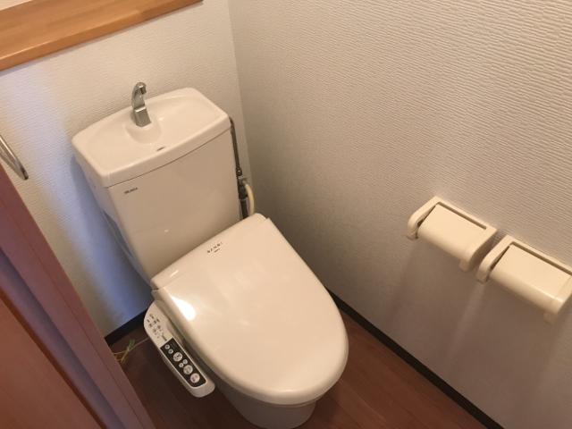 トイレ　シャワー付トイレ
