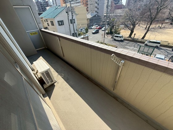 バルコニー　※別部屋の写真です