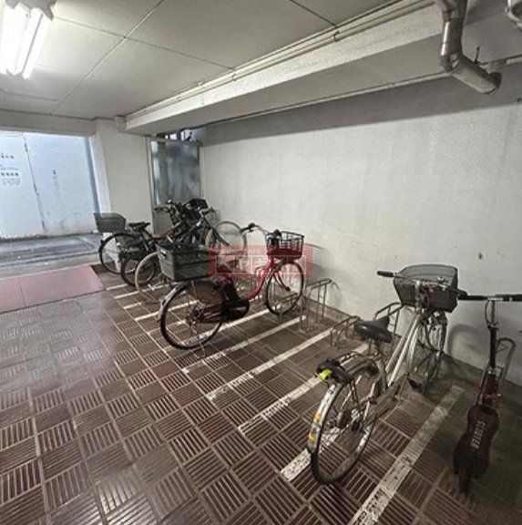 その他部屋・スペース　駐車場