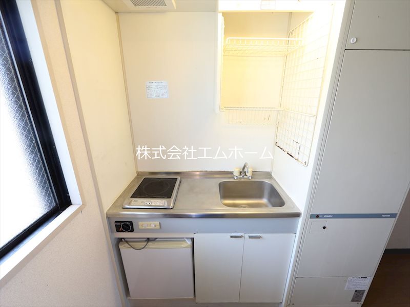 キッチン　キッチン（ＩＨ1口コンロ付）ミニ冷蔵庫付