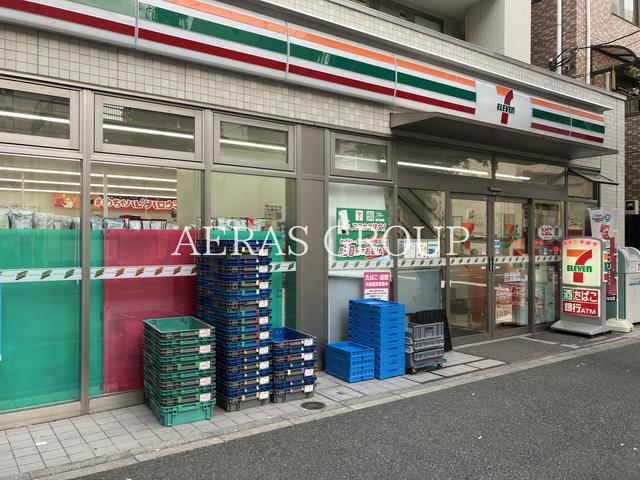 コンビニ　セブン-イレブン 横浜白妙町２丁目店（コンビニ）まで243m