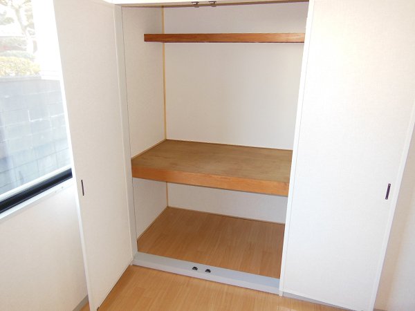収納　収納※写真は別号室の参考写真です。