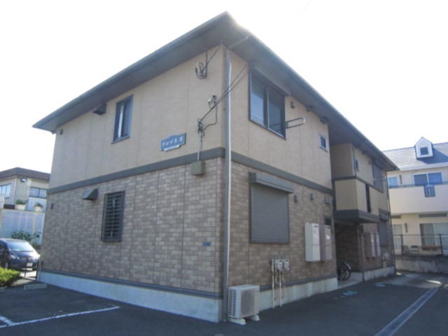 建物外観　現況優先