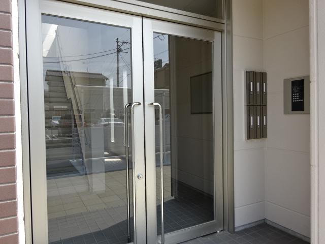 建物外観　外観写真（昼）
