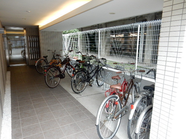駐車場　駐輪場