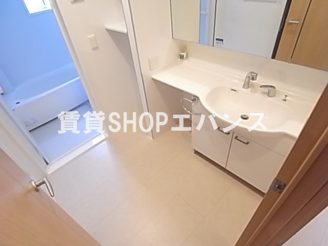 洗面設備　忙しい朝には欠かせない洗面所です