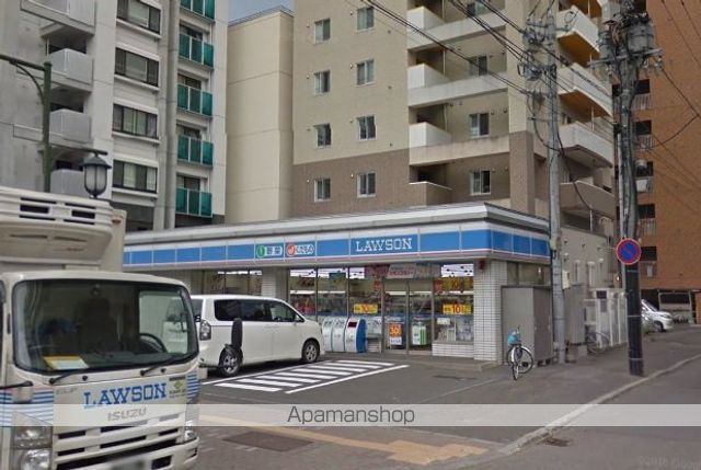 コンビニ　ローソン札幌北１条西１６丁目店（コンビニ）まで70m