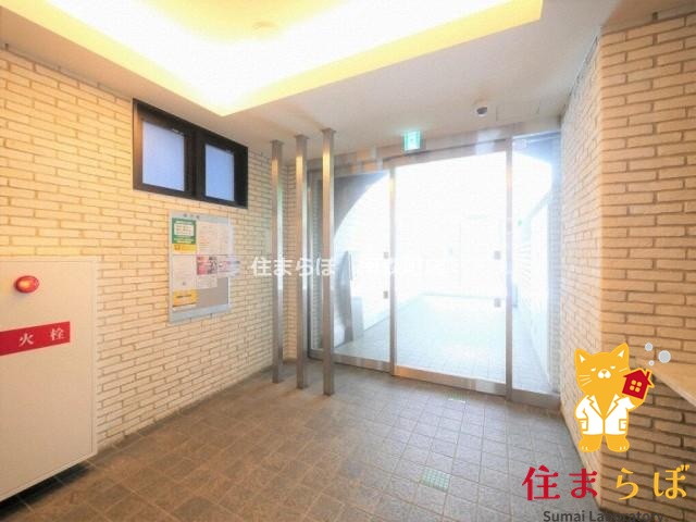 エントランス　共用部の印象も大切に