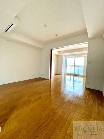 居室・リビング　※同タイプの別のお部屋です。