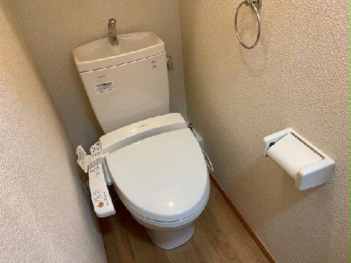 トイレ　設備・仕様は号室により異なる為、現況を優先いたします。