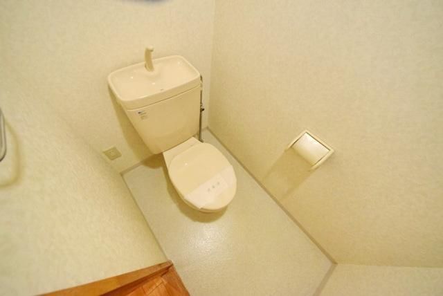 トイレ　洋式のトイレ