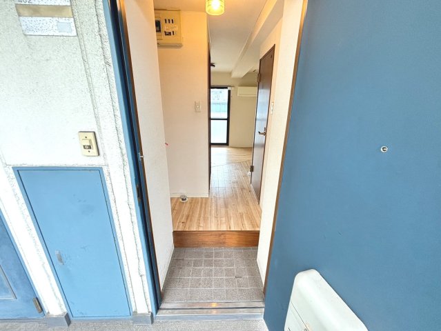 玄関　参考写真（別部屋）