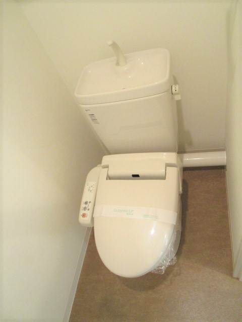 トイレ　※部屋参考写真