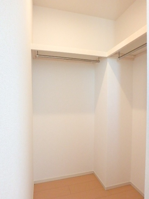 収納　図面と現状に相違がある場合には現状を優先