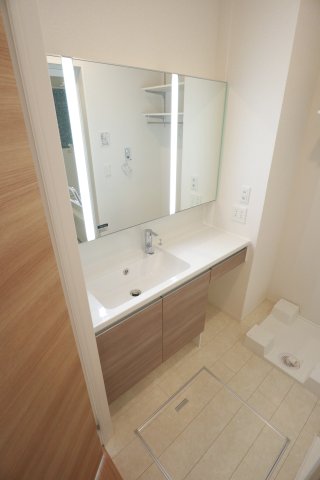 洗面設備　※建築中の為、同ハウスメーカー施工イメージです。