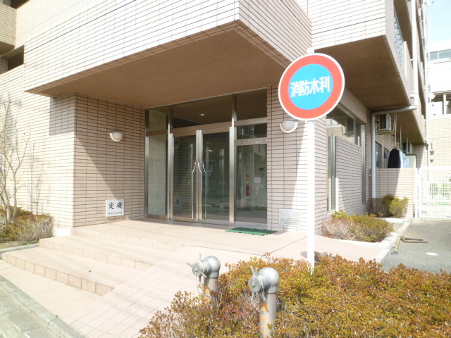 エントランス　★建物の入口です★