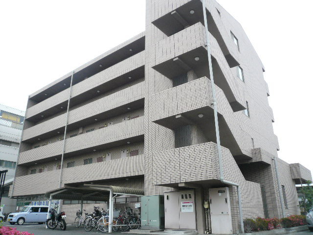 建物外観　★鉄筋コンクリート造のファミリータイプ★