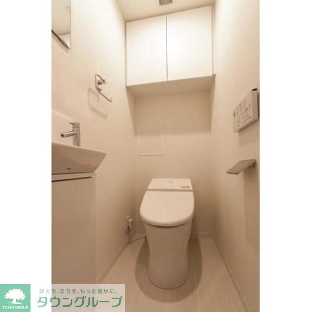 トイレ　※写真は同タイプ住戸です。