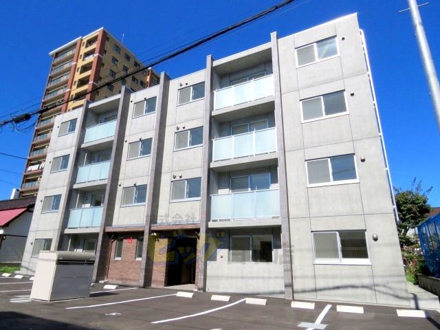 建物外観　都市ガス＆Ｗｉ－Ｆｉ付ネット無料採用のマンションです♪