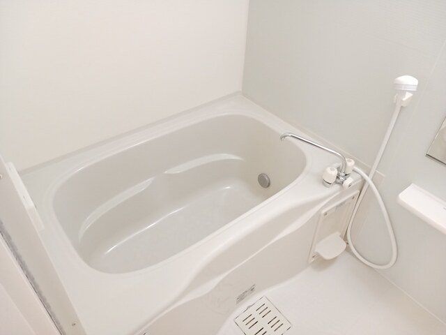 バス・シャワールーム　お風呂です