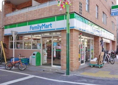 コンビニ　ファミリーマート原町二丁目店（コンビニ）まで398m