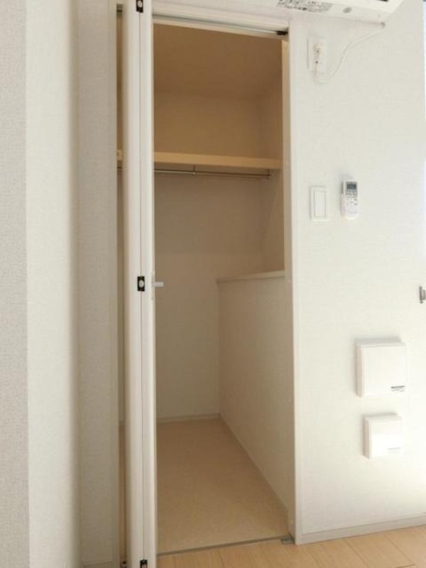 収納　図面と現状に相違がある場合には現状を優先