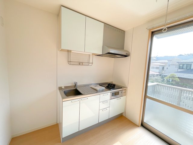 キッチン　他号室　同施工参考写真