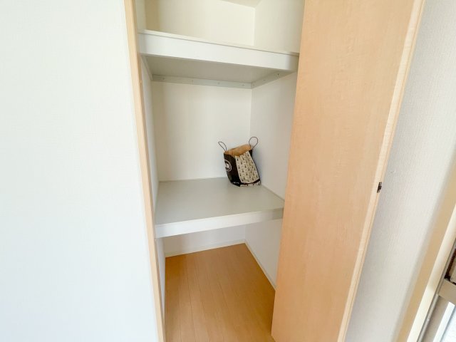 収納　他号室　同施工参考写真
